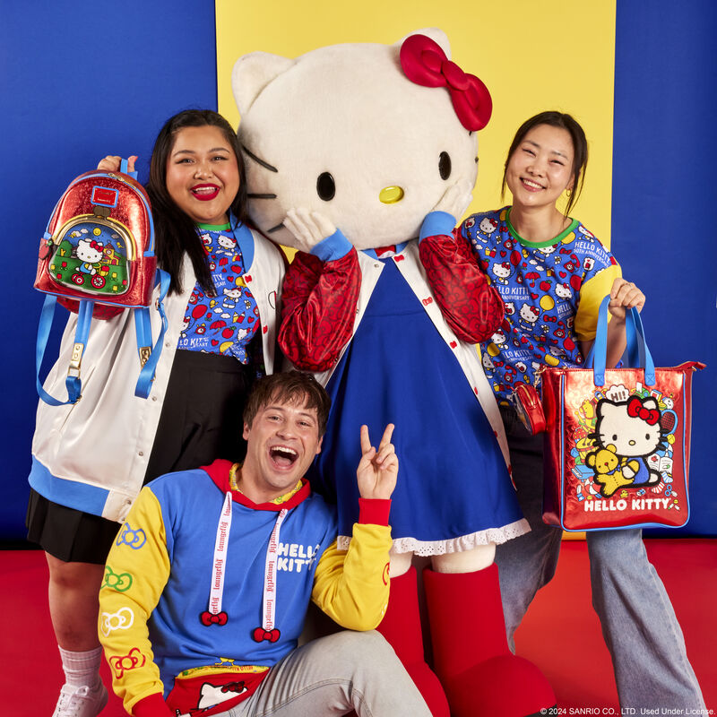 DTC-HELLO-KITTY-50THANNIVERSARY-008-8.jpg