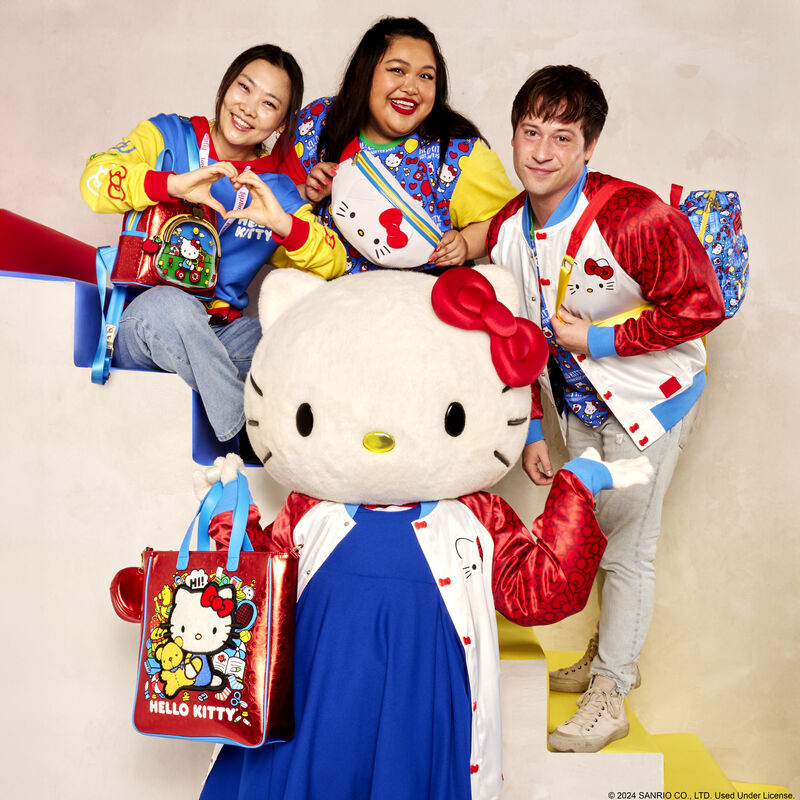 DTC-HELLO-KITTY-50THANNIVERSARY-017-5.jpg